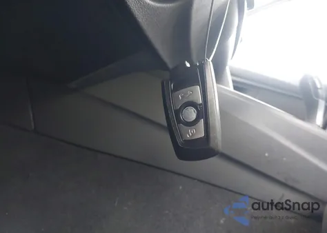 2014 BMW 328I z USA, uszkodzony, nr VIN WBA3A5C56EF605379